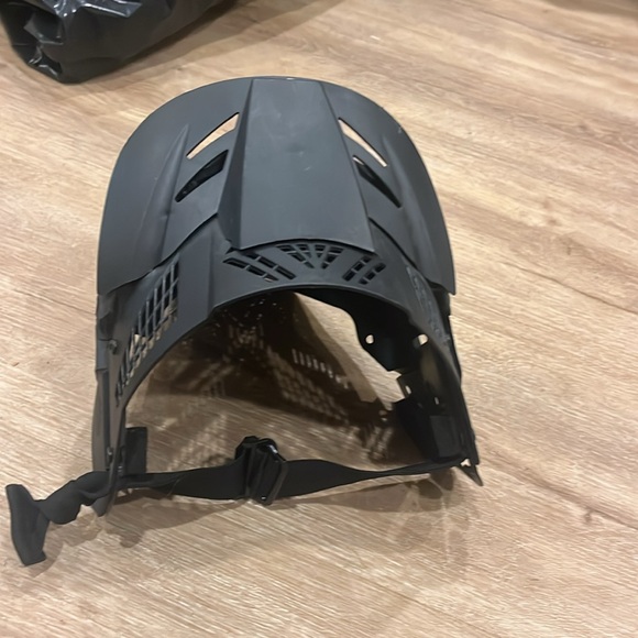 Paintball mask - Picture 3 of 5